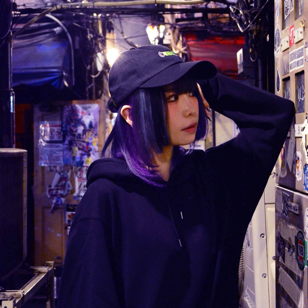 Embroidered cap (3 types)